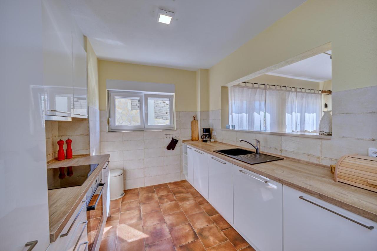 Anovi Holiday Homes By Litto Trogir Bagian luar foto