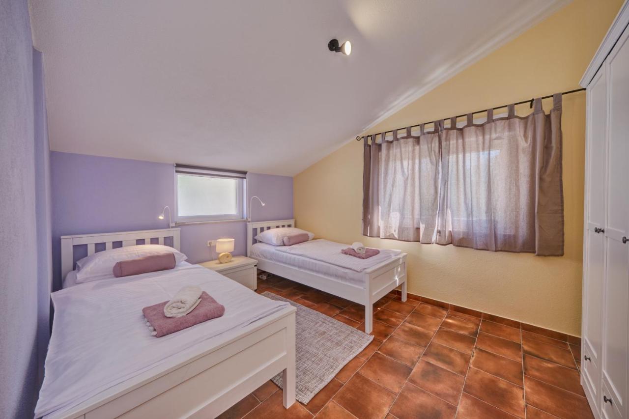 Anovi Holiday Homes By Litto Trogir Bagian luar foto