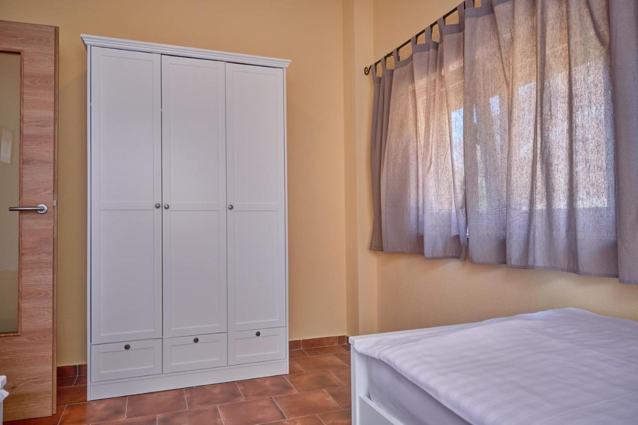 Anovi Holiday Homes By Litto Trogir Bagian luar foto