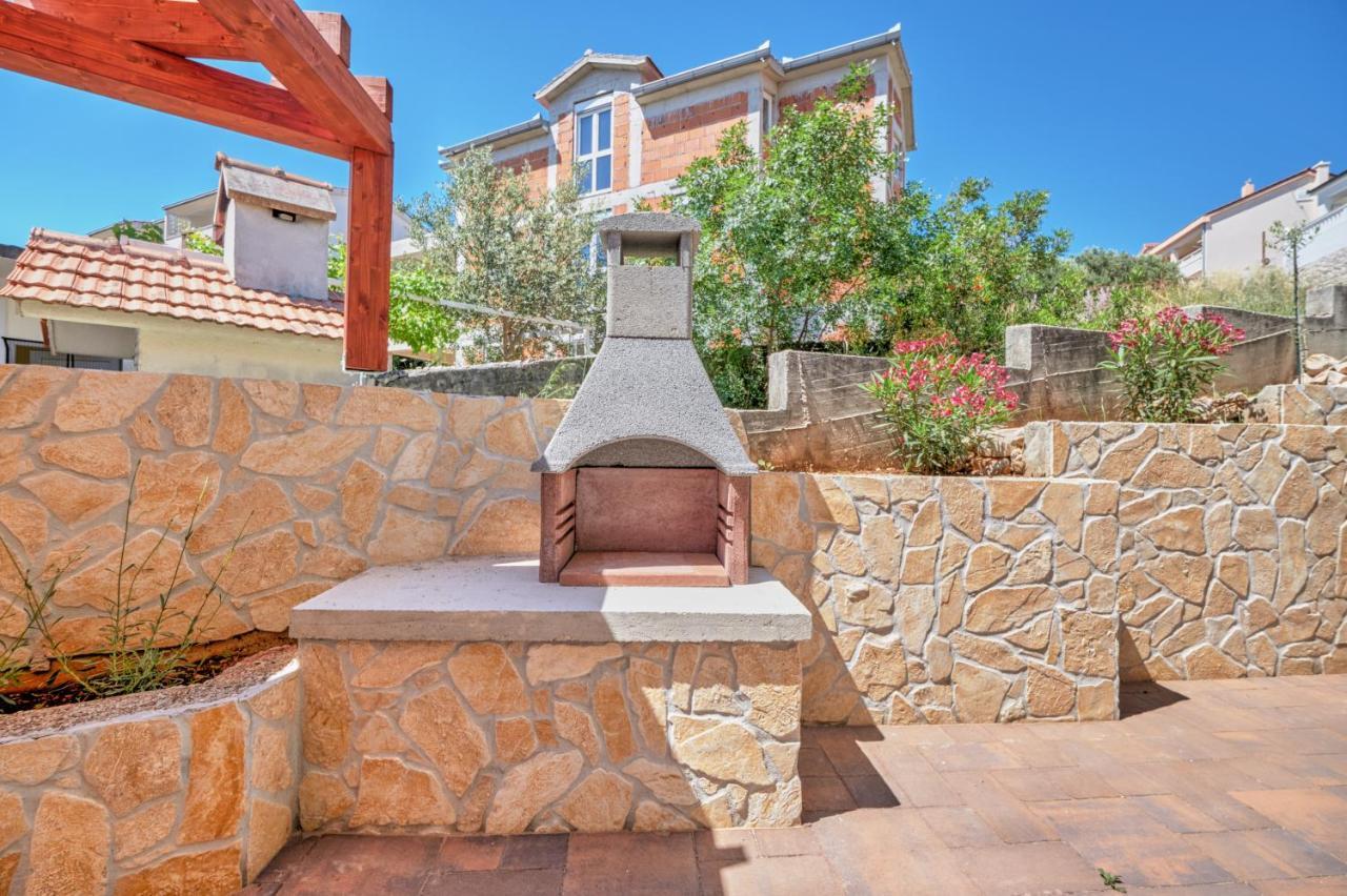 Anovi Holiday Homes By Litto Trogir Bagian luar foto